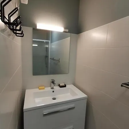 Oda ve Kahvaltı D'hotes - Le Moussat 3*